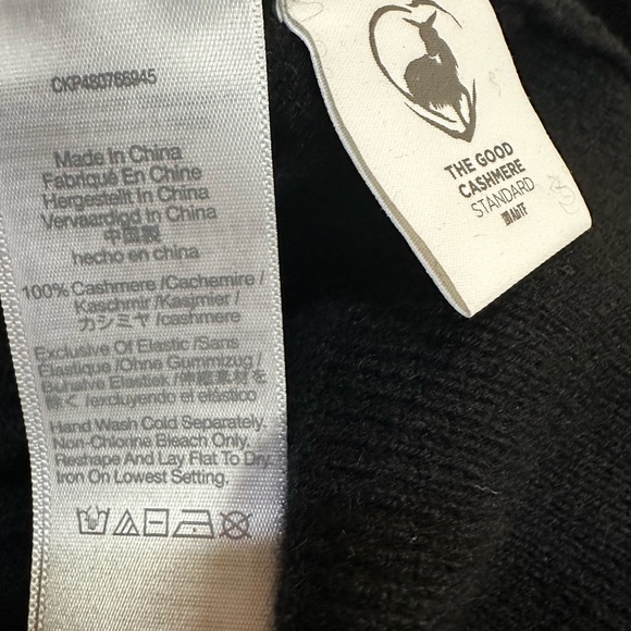 Madewell Responsible Cashmere V Neck Sweater True Black Small NWT - Picture 7 of 9